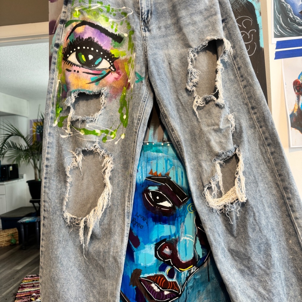 Streetwear custom painted 90s Wide Leg Jeans sz 13- 31 - Picture 4 of 8